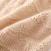 Cachecol 2026 Outono/Inverno Novo Estilo Feminino High-End Cor Sólida Ondulado Espessado Proteção para Orelhas Quente Moda Casual Gorro de Tricô