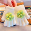 Guantes de Rebaja para Niñas, Nuevo Estilo Otoño e Invierno, Guantes Cálidos y a Prueba de Frío Kuromi de Cinco Dedos para Niños Pequeños y Niños