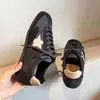 Pentagrama 2026 Moda Feminina Sapatos de Argan Estilo Coreano Versátil Sapatos de Treino Alemães Aumento de Altura Casuais Outono Esportes Sapatos de Plataforma Tecido