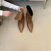 Botines de punta fina estilo coreano con tacón grueso para mujer, versátiles y estilizan, botas de invierno de moda, botines plisados, estilo de bota 2026
