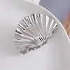 Pinza para el Cabello de Concha Transfronteriza para Mujer, Pasador Floral, Pinza de Tiburón Simple para Moño en la Parte Posterior de la Cabeza, Accesorio para el Cabello de Cola de Caballo de Moda Europea y Americana
