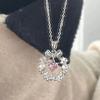 Collar con Lazo de Corona de Amor Cadena para Clavícula Femenina Lujo Accesible Diseño de Nicho Navidad Ins Mejor Amiga