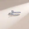 Anillo de Plata de Ley S925 Cruz Clavo Moissanita Completamente Incrustado Personalidad Anillo de Dedo de Celebridad de Internet Diseño de Lujo Ligero Sentido Anillo para Mujer Fábrica de Origen