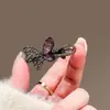 Elegante pinza para el pelo de mariposa con pedrería hueca para mujer, pinza para flequillo lateral, accesorio único para el pelo, pinza pequeña para el pelo, pinza de pico de pato
