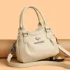 Bolso de Mano de Cuero Suave de Venta Caliente en Transmisión en Vivo Transfronteriza, Nuevo Bolso Cruzado de Hombro Ligero y Casual con Múltiples Compartimentos para Mujeres de Mediana Edad