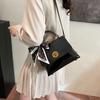 Bolsa Mensageira Tote Satchel Retrô de Luxo para Mulheres 2025 Novo Estilo Couro Genuíno Moda Versátil Ombro Único Transversal