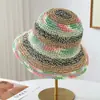 Sombrero de Paja Tejido Hueco Arcoíris Estilo Coreano para Mujer, Verano Ala Ancha Plegable Sombrero de Pescador para Vacaciones, Protección Solar para la Playa