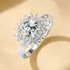 Anillo de Lujo Deslumbrante con Diamantes Chapado en Oro de 14K, Anillo Elegante para Mujer, Accesorios de Joyería de Alta Gama, Venta al por Mayor Transfronteriza