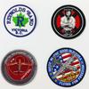 Insignia de Ropa Personalizada de Velcro Bordada Logotipo Bordado Sombrero Elegante Parche Bordado Calcomanías Calcomanías de Tela Adhesivas sin Costuras