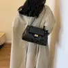 2025 Bolso de Cadena de Moda para Mujer Textura de Alta Calidad Patrón de Diamantes Bolso de Hombro a la Moda para Viajes Diarios Bolso Cruzado de Hombro Único Nuevo