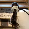 Scrunchie Polca Ponto Cetim Pérola Tendência Nova para Mulheres, Elástico de Cabelo Estilo Preguiçoso para Coque Baixo, Acessório de Cabelo Versátil