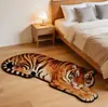 La alfombra de cachemir de imitación Amazon Tiger es resistente a la suciedad y suave, adecuada para la mesita de noche del dormitorio, fácil de mantener y adecuada para el sofá y la mesa de café de la sala de estar.