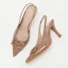 Tacones Altos de Charol con Punta Fina tipo Espejo Hebilla Cuadrada de Moda y Elegantes Sandalias con Tira de Una Sola Línea y Tacón Hueco Logo Personalizado Transfronterizo