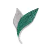 Broche de Hoja Verde Lujoso con Diamantes Completos, Pin de Hoja de Zirconia, Exquisito Accesorio de Lujo Ligero para Mujer, Broche de Vestido de Gama Alta