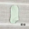 Meias Jing Jie meias femininas de primavera e verão meias femininas de cores doces meias femininas de cor sólida tipo sapatilha Joker meias femininas fabricantes atacado