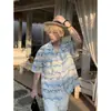 Camisa Tricotada Manga Curta Gola Cubana Vazada Estilo Coreano para Homens, Estilo de Férias na Praia, Sensação Preguiçosa e Relaxada, Camisa Listrada em Contraste