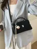 Bolsa de Mão Color Blocking Estilosa Retrô Nova Coleção Primavera/Verão 2026 Bolsa de Ombro Fashion para o Dia a Dia Bolsa Transversal Tendência com Personalidade
