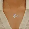 Collar con Colgante de Golondrina de Diseño de Nicho Transfronterizo para Mujer, Cadena Ligera de Lujo de Alta Gama para Clavícula