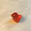 Famoso en Internet Luminoso en la Oscuridad Mini Colorido Grande Pato Juguete para Niños Coche Decoración DIY Hecho a Mano Resina Accesorios