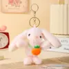 Coelhinho Fofo de Cachecol Pingente Pelúcia Boneca Acessório de Bolsa Chaveiro Boneca de Barraca Brinquedo Adorável e Divertido