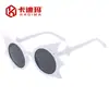 Ins gafas de sol de murciélago de moda personalizadas gafas de sol para disfraz de Halloween gafas de sol oscuras transfronterizas europeas y americanas
