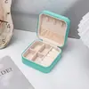 Caixa de armazenamento de joias simples e requintada em couro PU para anéis, brincos, colares e acessórios, bolsa de joias portátil com zíper, em estoque