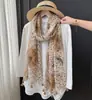 Super Delicado como Fada~ Lenço Feminino para Primavera, Outono e Verão, Xale para Ar Condicionado, Lenço Versátil Protetor Solar de Praia, Lenço de Algodão Linho Seda para Proteção do Pescoço