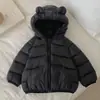Nueva chaqueta ligera de algodón para niños, estilo corto, con capucha, para niñas y niños, prenda de abrigo de moda para niños pequeños, adecuada para otoño e invierno