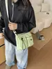 Bolso de nailon de moda para mujer 2026 nuevo modelo bolsa cruzada ins bolsa de hombro casual bolsa de exterior moderna bolso de mano de viaje