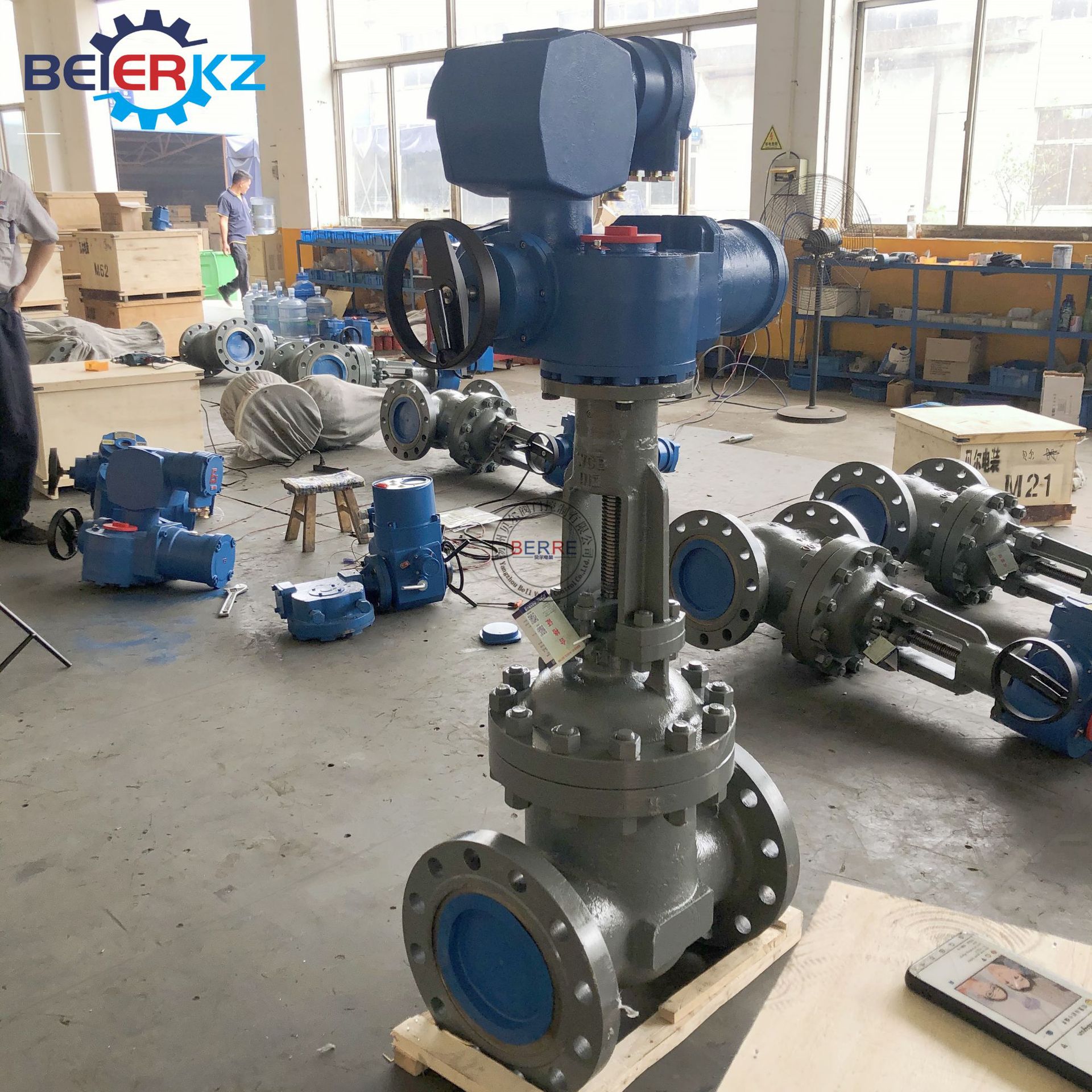 矿用一体化电动闸阀 (1).jpg