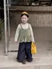 Otoño 2026 Nuevo Estilo Coreano Ropa Infantil Niñas Volantes Cuello Semi-Alto Base Terciopelo Brote de Flor Camisola Chaleco