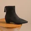 Botines elásticos con tacón grueso y efecto adelgazante, nuevos botines otoño/invierno 2026, estilo coreano de punta fina, suela blanda, simples, para el día a día, botines cortos