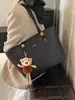 Bolsa Tote Casual de Gran Capacidad para Mujer 2026 Invierno Nuevo Estilo Versátil de Moda de Gama Alta para Hombro o Axila