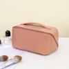 Pele PU Bolsa Travesseiro Popular Feminina Cosméticos Produtos de Higiene Pessoal Bolsa de Cosméticos Grande Capacidade Armazenamento Dividido Bolsa de Cosméticos