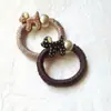 Lindo Cachorro Perla Goma para el Cabello, Scrunchie Color Café, Suave con el Cabello, Diadema Elástica para Mujer, Goma de Tela para el Cabello