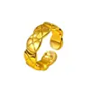 Anillo Abierto con Patrón de Diamante para Mujer 2025 Nuevo Diseño de Nicho Acero de Titanio No se Desvanece Lujo Accesible Anillo de Dedo Índice de Gama Alta