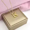 Moda Europea y Americana Transfronteriza Cadena Sencilla para Clavícula Colgante Letra Inglesa Redonda Brillante Juego de Collares
