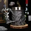 Taza de Cerveza Dragón Mágico de Leyenda Antigua Europea Gran Capacidad Acero Inoxidable Taza de Cerveza de Barril Taza con Espada de Dragón Mágico