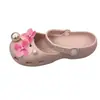 Tamancos de Ballet com Flores 2026 Novo Estilo Sola Grossa Tamancos de Praia para Mulheres Slip-on Externo Design Vazado Sapatos Femininos