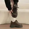 Zapatos de Cuero para Mujer Estilo Universitario Británico 2026 Nuevos Otoño/Invierno Suela Gruesa Retro Aumentadores de Altura Versátiles Mocasines para Combinar con Faldas