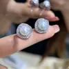 Brincos de Pérola de Água Doce Naturais de Zhuji Agulha de Prata Banhado a Ouro Design Retrô Elegante de Zircônia Brincos de Palácio Francês