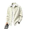 Camisa de Manga Larga a Cuadros Fresca y Rebelde de Gama Alta para Primavera y Otoño Camisa Casual para Hombre Chaqueta para Hombre Ropa Exterior Tendencia ins Perezoso
