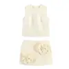 Conjunto de moda estilo coreano: conjunto de dos piezas para mujer, top de color liso sin mangas, falda corta versátil de ajuste ceñido con flores tridimensionales para verano