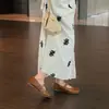 Zapatos Plateados Mary Jane Estilo Retro Chanel para Mujer, Novedad Verano 2026 Zapatos Versátiles de Suela Blanda para Combinar con Vestidos