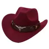 Comercio Exterior Sombreros de Fieltro Estilo Tíbet con Accesorios de Cabeza de Vaca, Sombreros Étnicos al por Mayor para Hombres y Mujeres