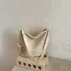 Bolsa de alta qualidade, luxo leve, com textura tecida para mulheres, 2026, nova, verão, nicho, super popular, para o dia a dia, de ombro único, transversal, bolsa tipo balde
