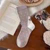 Meias femininas sem costura de comprimento médio, novo estilo outono/inverno, com um adorável design de gato no calcanhar, textura fofa, perfeitas para combinar com sandálias Birkenstock