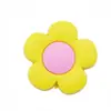 Serie Colorida de 100 Tipos de Hebillas para Zapatos de Goma Suave de PVC, Accesorios para Zapatos, Accesorios Decorativos de Dibujos Animados para Manualidades, Pegatinas para Fundas de Teléfono