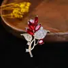 Broche de Alta Gama para Mujer de Moda Japonesa y Coreana Transfronteriza, Hebilla de Bufanda con Pedrería, Hebilla Antiexposición, Pin de Broche de Cristal, Accesorios para Traje
