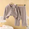 Conjunto de Pijama Infantil Primavera & Outono Novo Estilo Xadrez Quente Manga Longa Conjunto de Duas Peças para Meninos e Meninas Lapela Escovada Roupas de Casa Fábrica